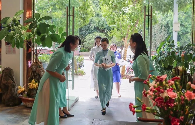 2.webp.jpg 2.webp.jpg